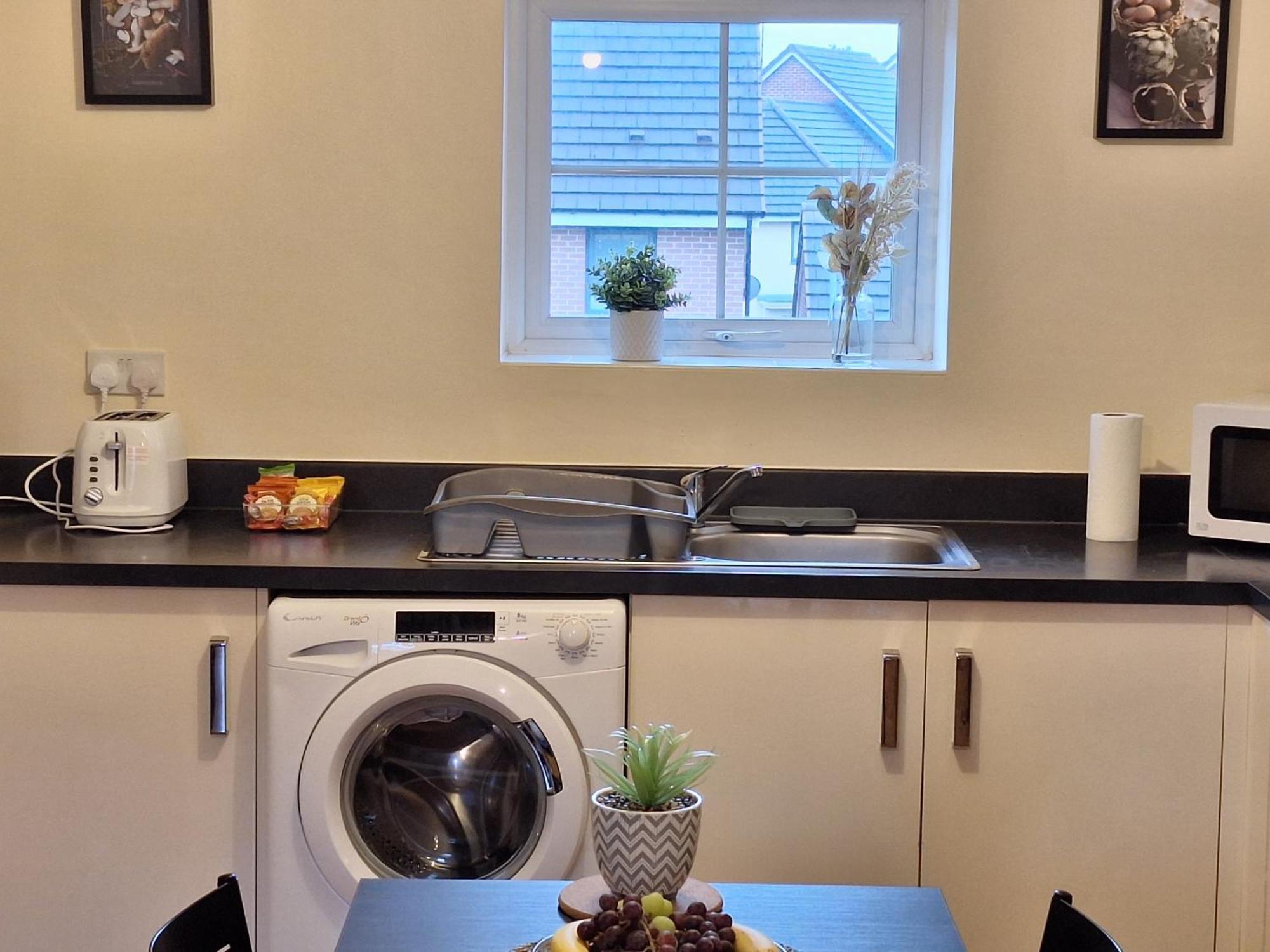 Two Bedroom Semi-detached Modern House In Apartment